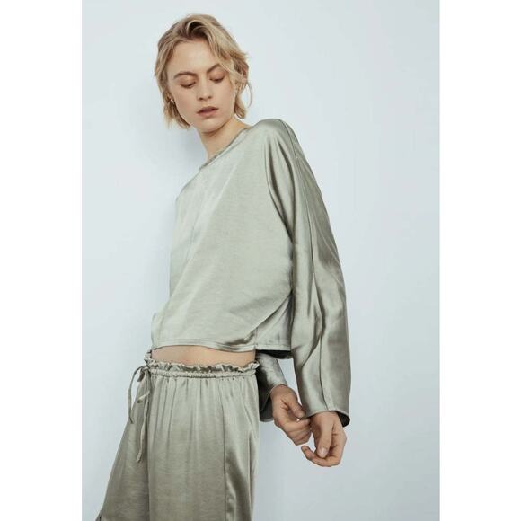 MELISSA NEPTON Tenesi gray loungewear long sleeve shint satin top - Picture 1 of 8